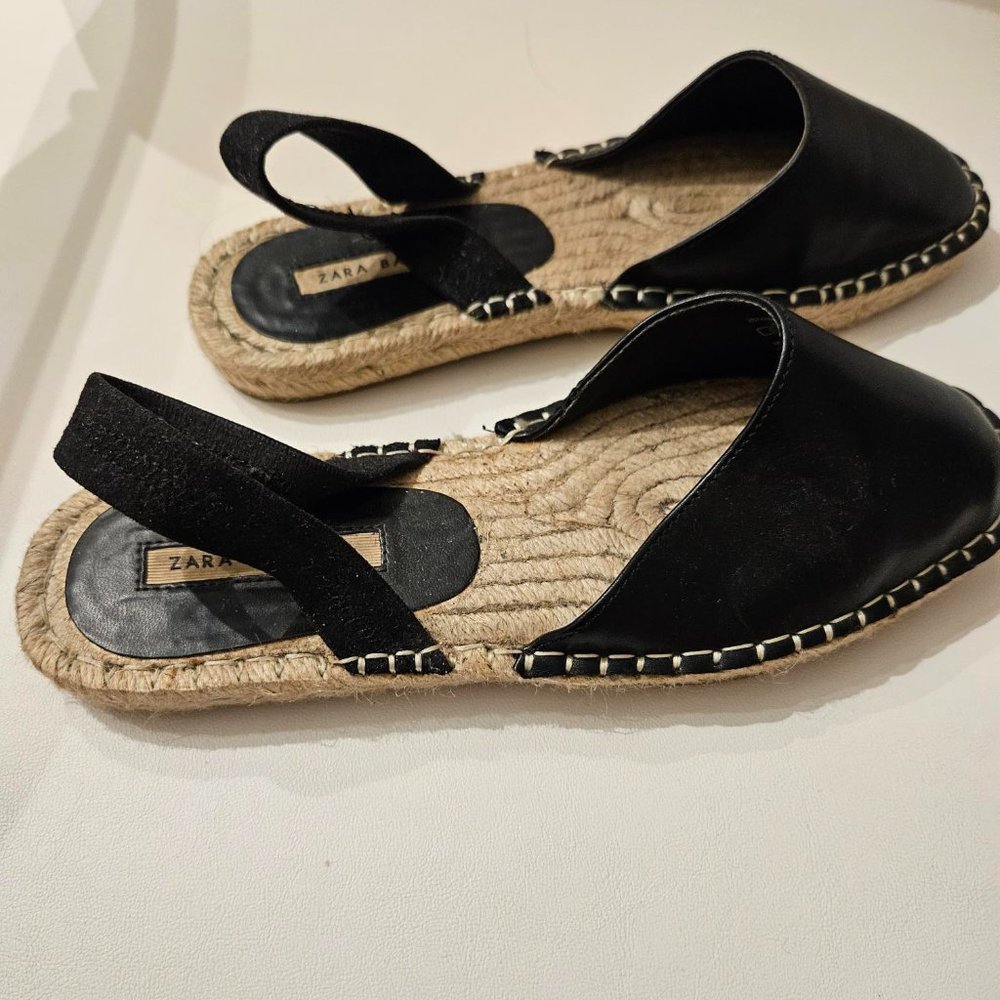 Zara Basic Collection Sandals - Picture 2 of 4